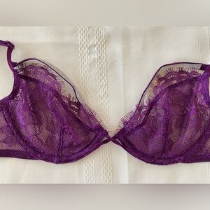 NWT Victorias Secret 32B VERY SEXY Low Cut Demi Shine Strap Bra Plum Purple Lace